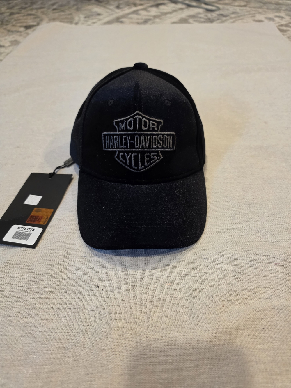 Harley-Davidson Black  Embroidered Logo Baseball Cap